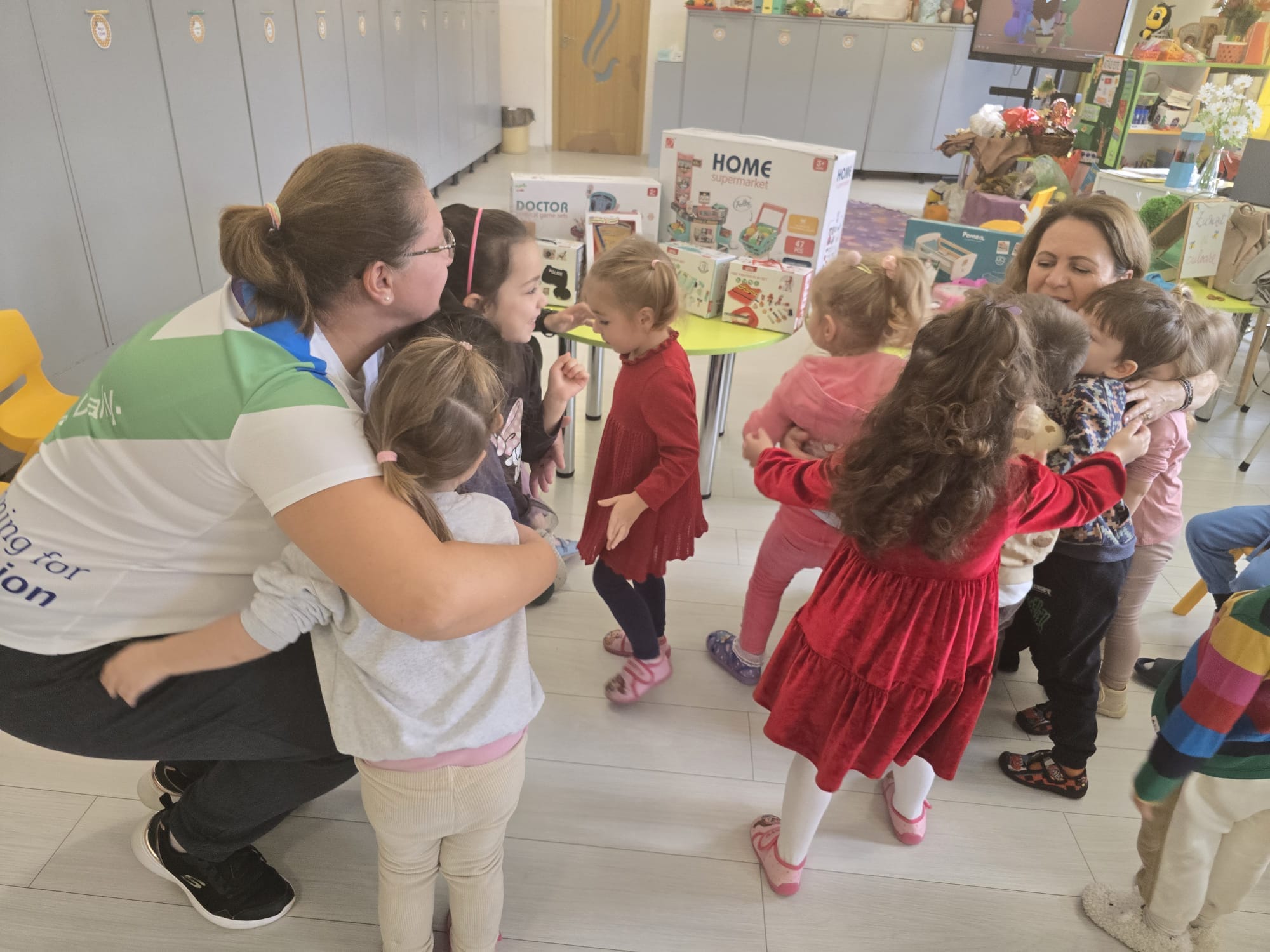 🥕🍎 O aventură pentru toate simțurile! 🌽🍇